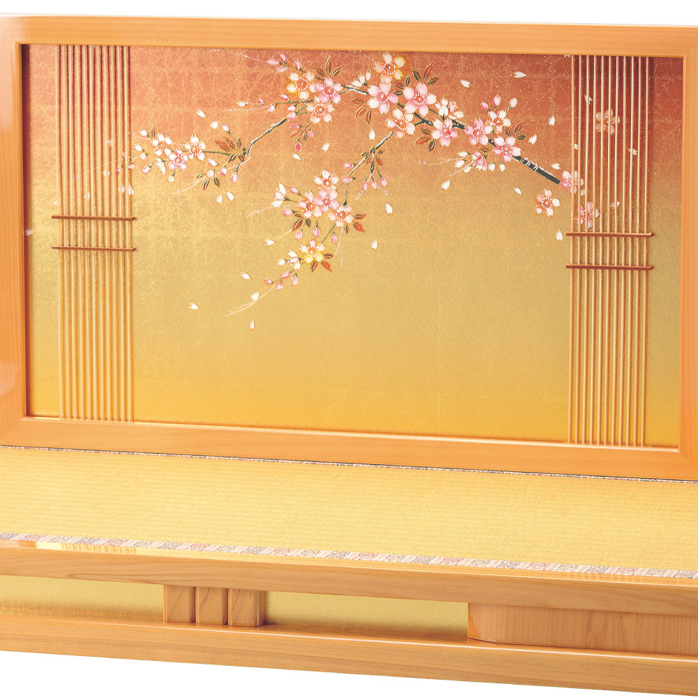 木目込み人形・木目込ひな人形桧製 千筋細工屏風付飾台(手描桜)の写真